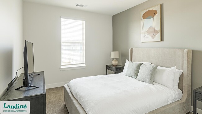 Photo - 556 Martin Rd SW Unit 3308