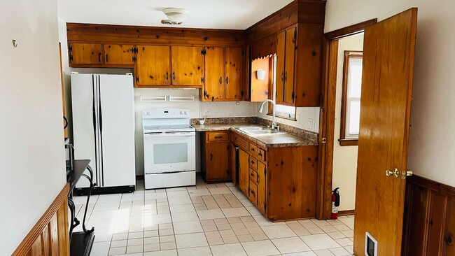 Photo - Ranch Style 4bed/2bath