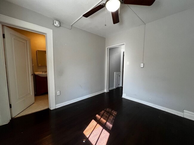 Photo - 408 W Howry Ave Unit 3