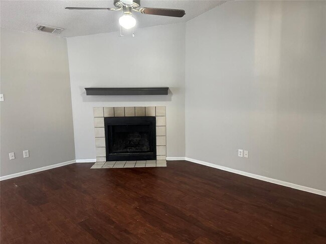 Photo - 10616 Mellow Meadow Dr Unit 47B