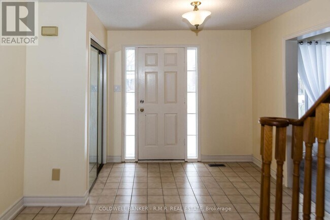 Photo - 11 Foster Crescent