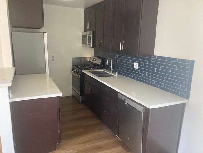 Photo - Seville Apartments