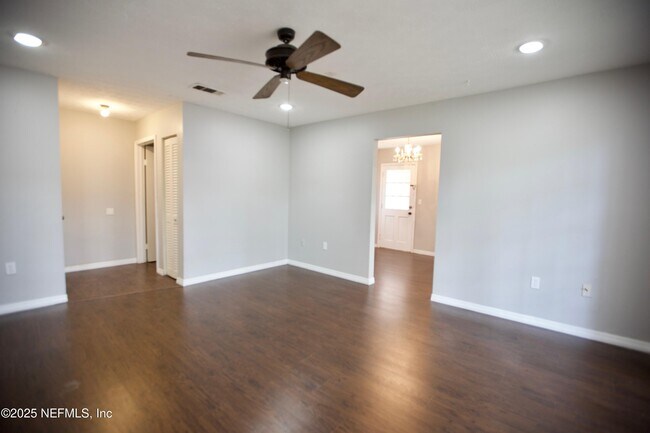 Photo - 5201 Atlantic Blvd Unit 154