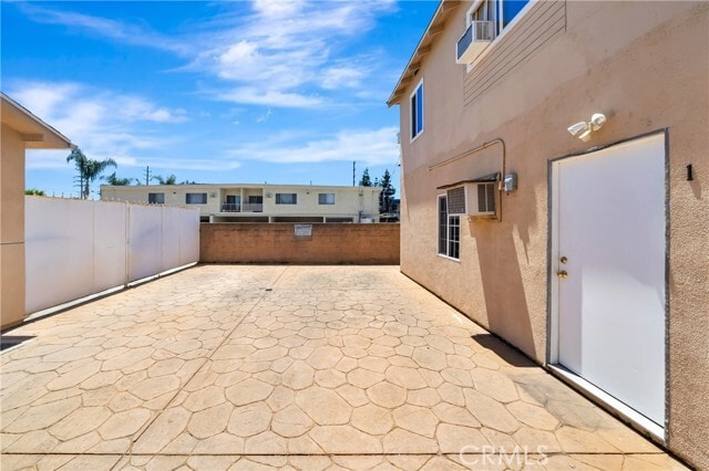 Photo - 6827 Simpson Ave Unidad 1