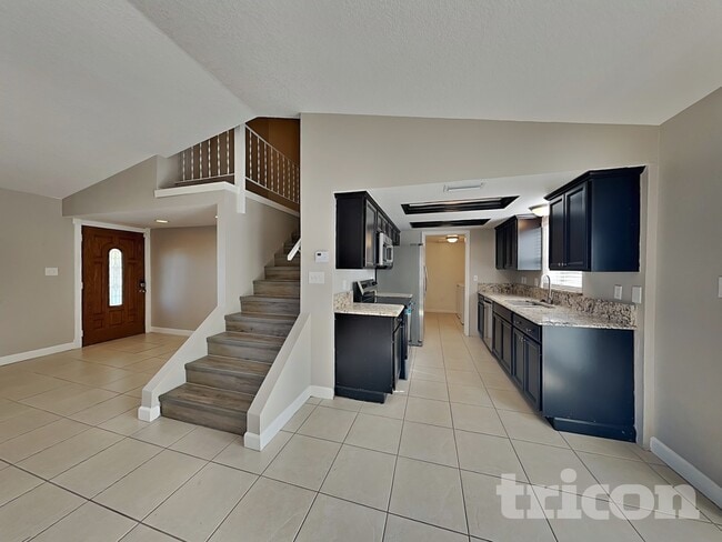 Photo - 27051 Curitiba Dr