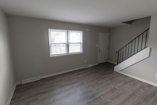 Photo - 1219 Player Pl