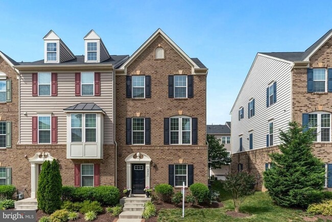 Photo - 42586 Harlow Meadows Terrace Townhome