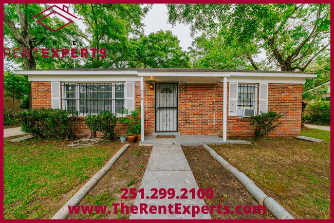 Photo - 470 Summerville St
