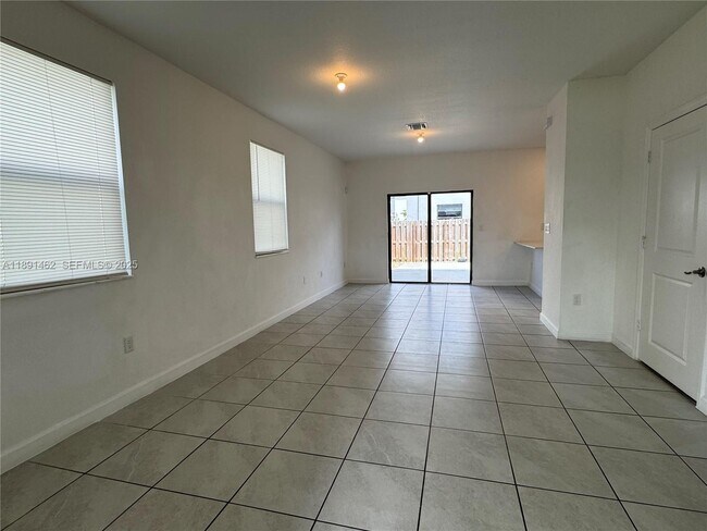 Photo - 13379 SW 287th St