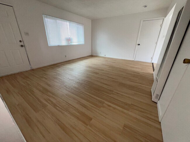 Photo - 915 Aston Ave Unit 921