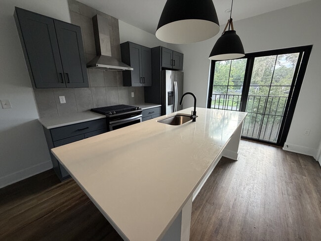 Photo - 351 Loeffler Ave