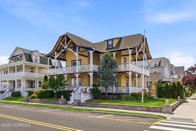93 Central Ave