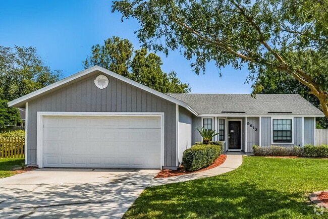 Building Photo - 9613 Villiers Dr N Rental