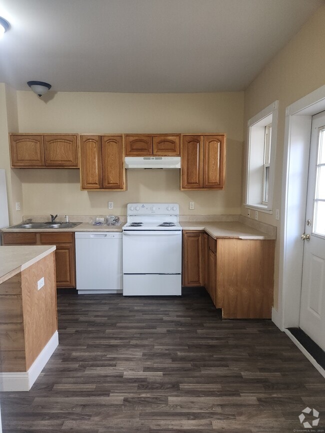 Building Photo - 154 Prospect St Unit 156-1 Rental