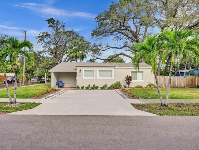 Photo - 937 SW 17th St