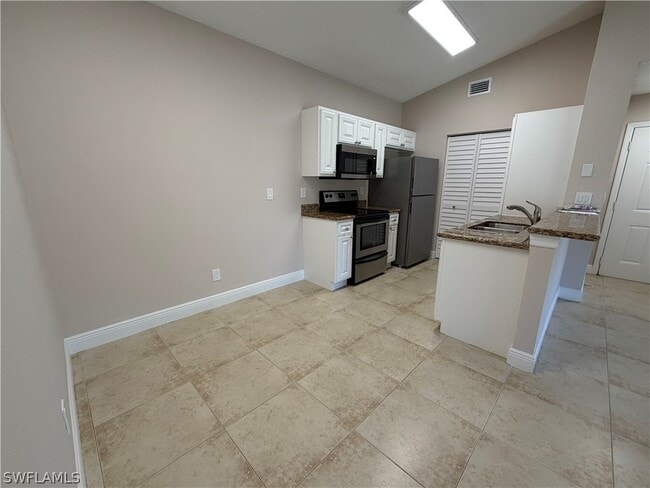 Photo - 2214 Arbour Walk Cir Unidad 2024