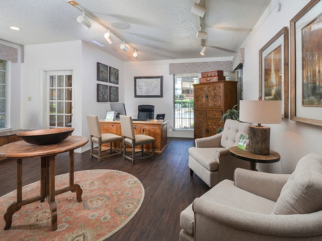 Oak Springs Office