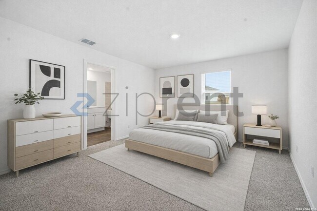 Photo - 5106 Blind Shot