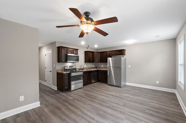 Photo - 1720 Manning Dr Unit 2