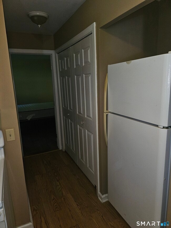 Photo - 16 Honey Hill Rd
