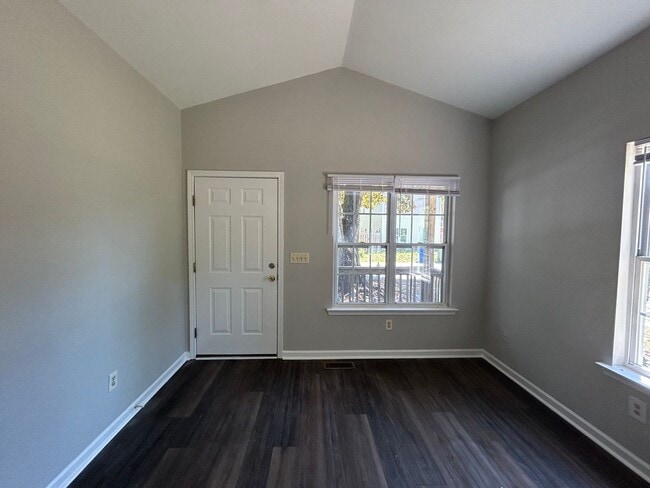 Photo - Cute 3 Bedroom, 2 Bath near Historic Downtown Wilmington - WHA Approved