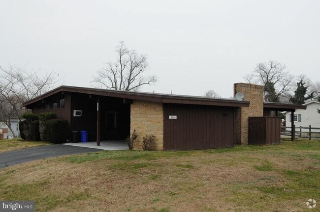 Building Photo - 3808 13th St Rental
