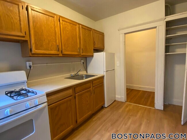 Photo - 1638 Commonwealth Ave Unit 12