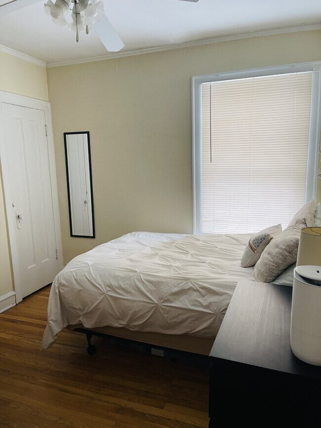 Photo - 4038 N Southport Ave Unit 1W