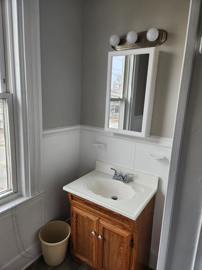 Photo - 99 State St Unidad Apt #1