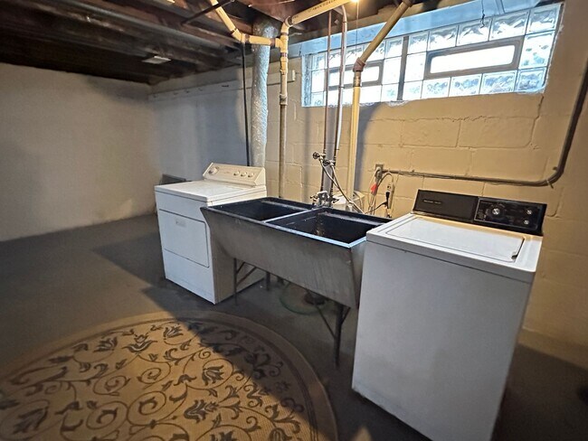 Photo - Northeast Single Family Home, Fenced Yard,...