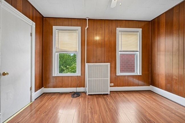 Photo - 154 Glen St Unit 2