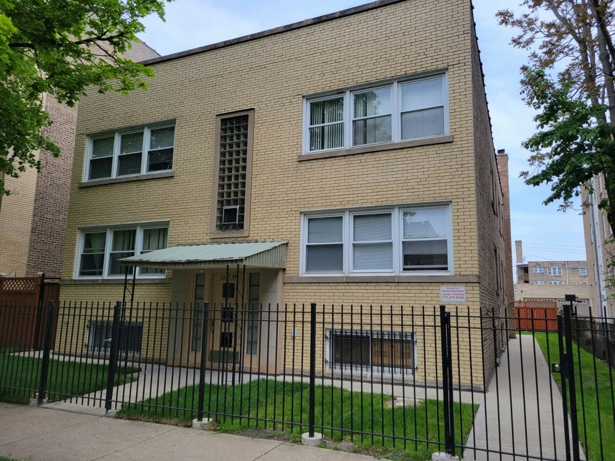 Photo - 5645 N Spaulding Ave Condo Unit 1