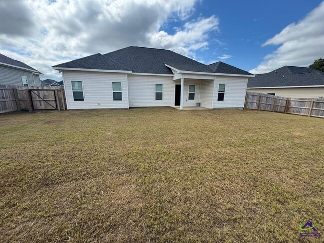 Photo - 105 Amargosa Pl
