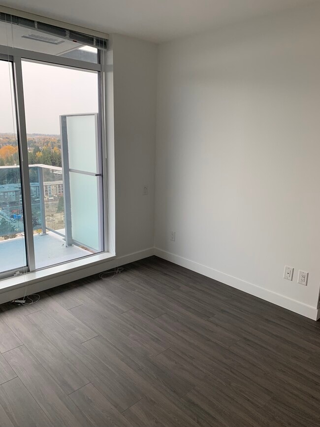 Photo - 1912-13615 Fraser Highway Unit 1912