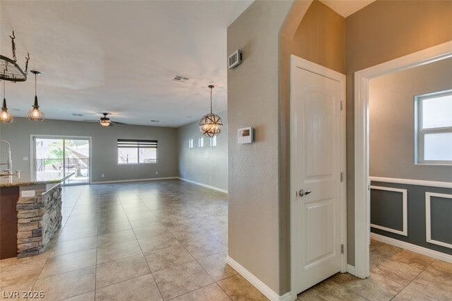 Photo - 9114 Mastodon Ave