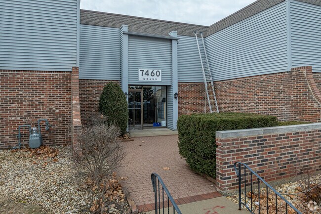 Entrance - Farmingdale North Condos