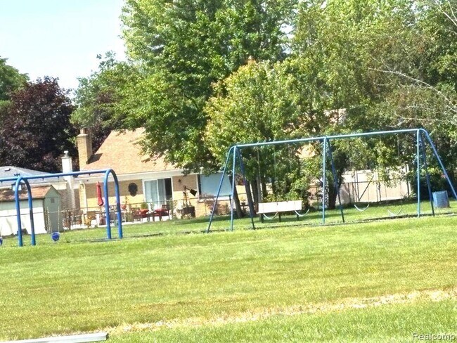 Photo - Beautiful 2 Bedroom Condo in Canton