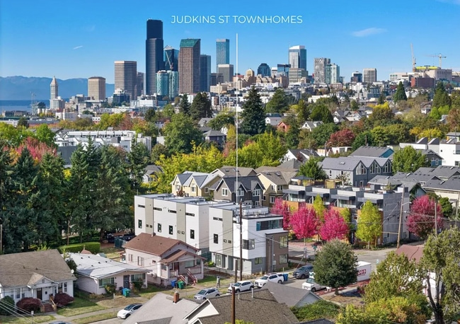 Photo - 2311 S Judkins St