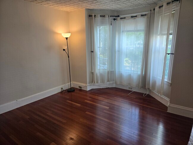 Photo - 103 Alder St Unit 1