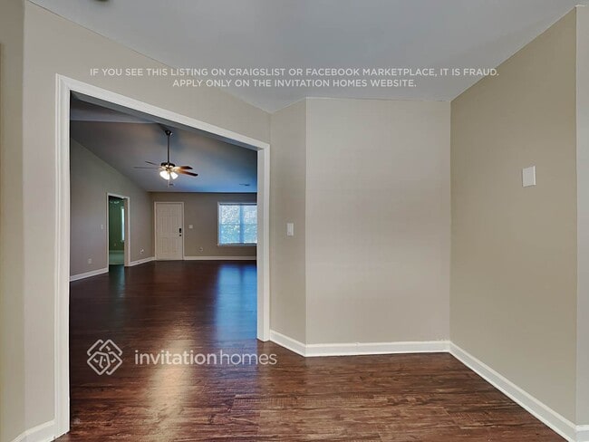 Photo - 1518 Hawkcrest Ln