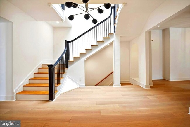 Photo - 1329 Connecticut Ave NW