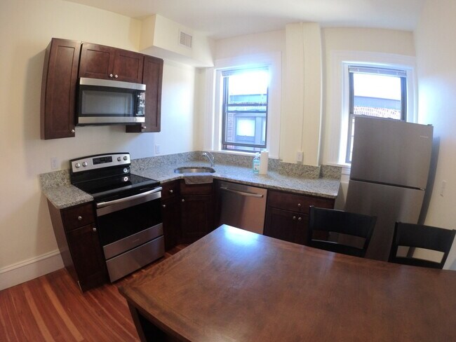 Photo - 1583 Beacon St Unit 43