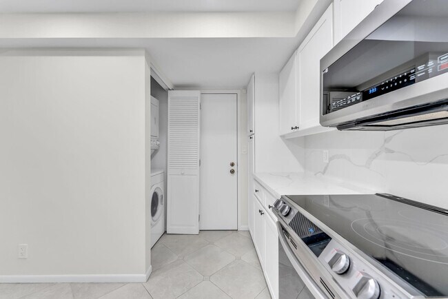 Photo - 5000 N Ocean Blvd Unit 908