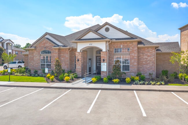 Photo - Alcott Village