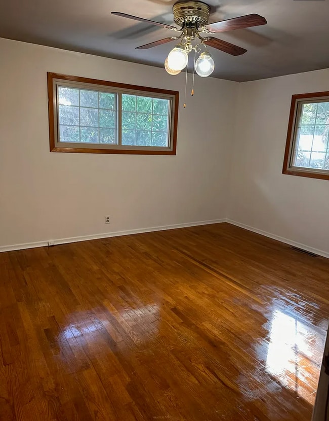 Photo - Spacious & Convenient Home Near Downtown Seattle & Sea-Tac