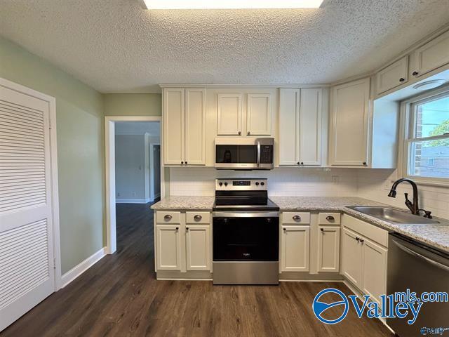 Photo - 1208 SE Willowbrook Dr