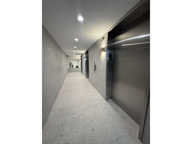 Photo - 13675-1107A 107A Ave Unit 604