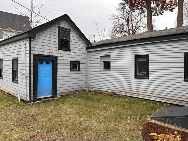 Photo - 16 Winter St