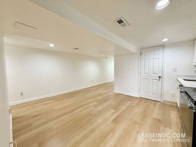 Photo - 29 T St NW Unit #B