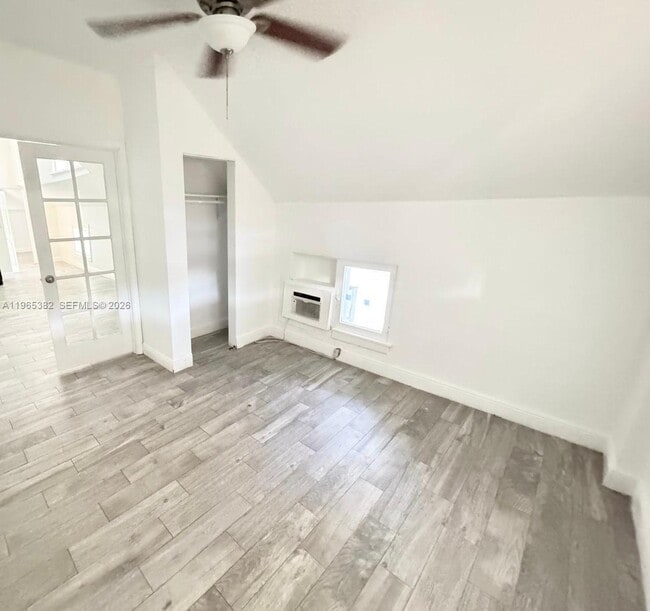 Photo - 605 S J St Unidad 3